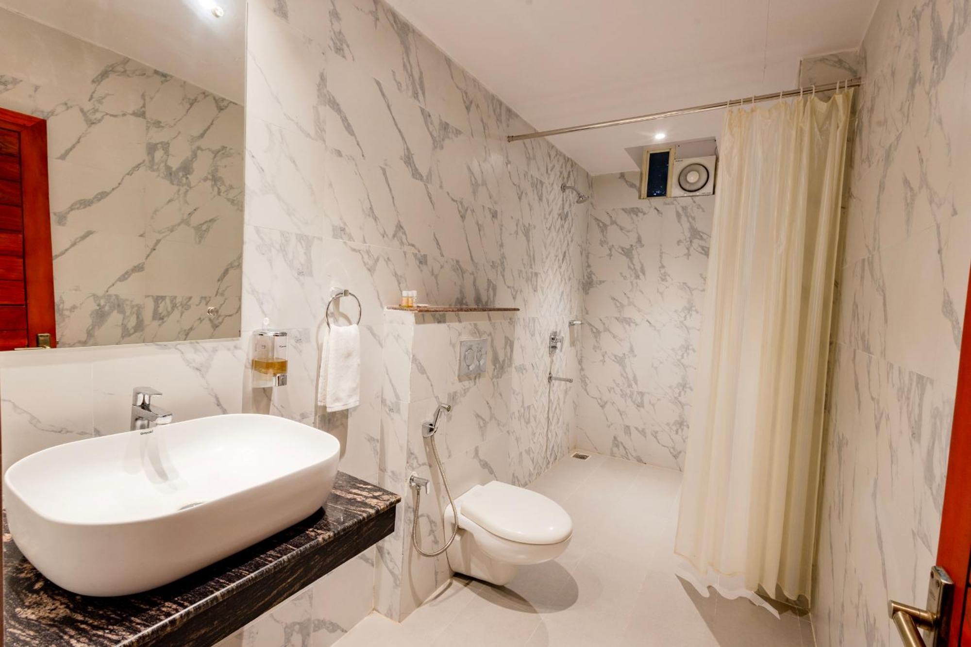 Hotel Serene Palace Port Blair Εξωτερικό φωτογραφία